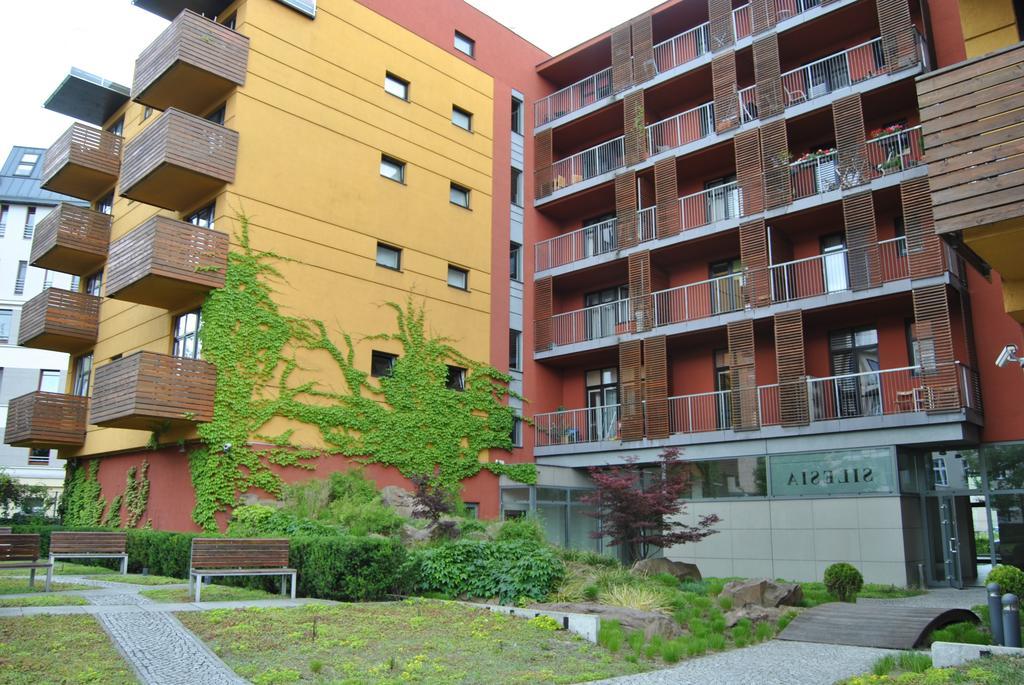 Royal Apartments - Apartamenty Jagielly วรอตซวาฟ ภายนอก รูปภาพ